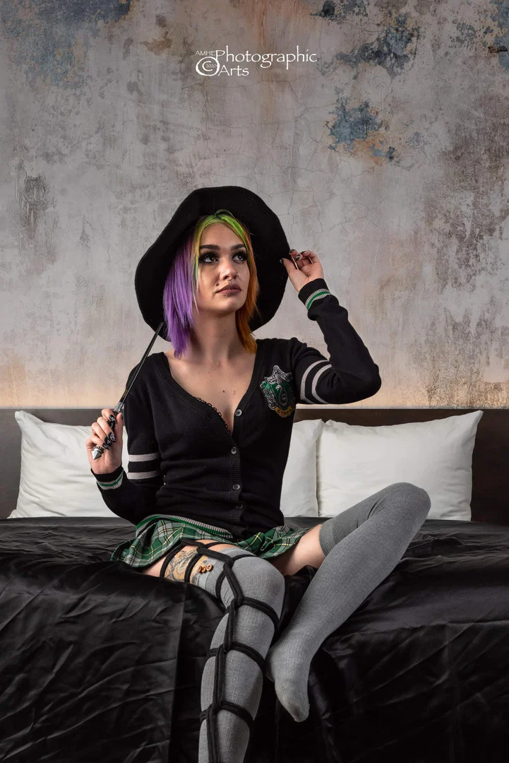 Delphine Black Free profile banner