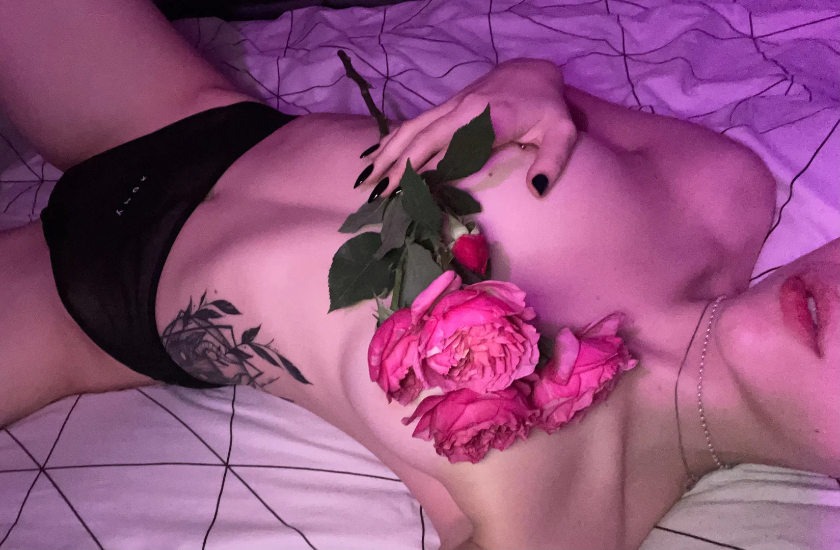 Rock’n’roll queen $ profile banner