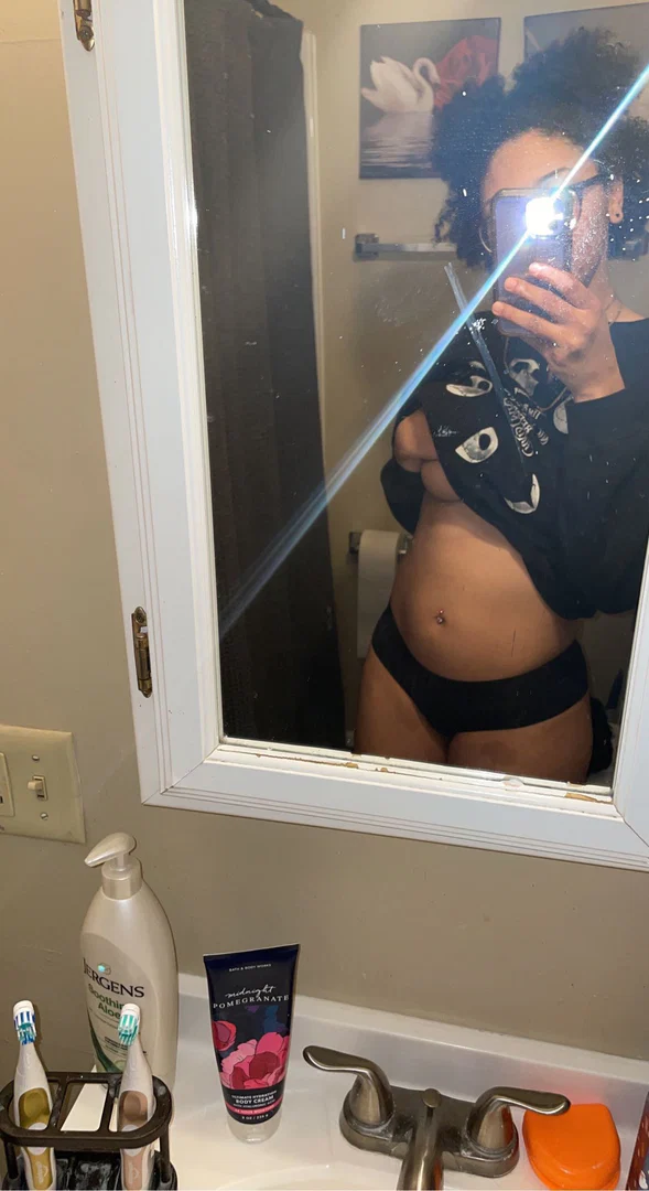 Jazmin profile banner