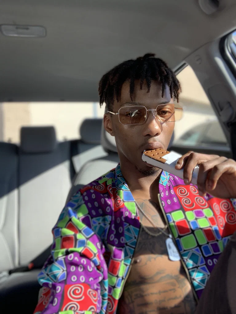 HoneyBlack's avatar