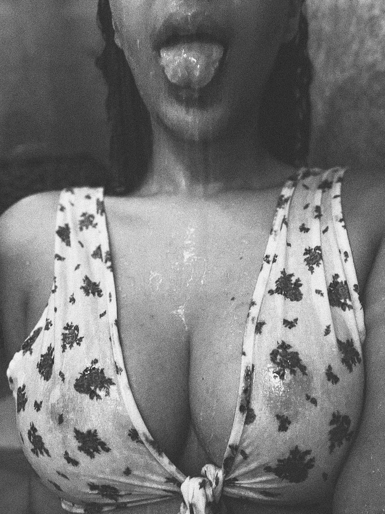 Maria 🍒's avatar
