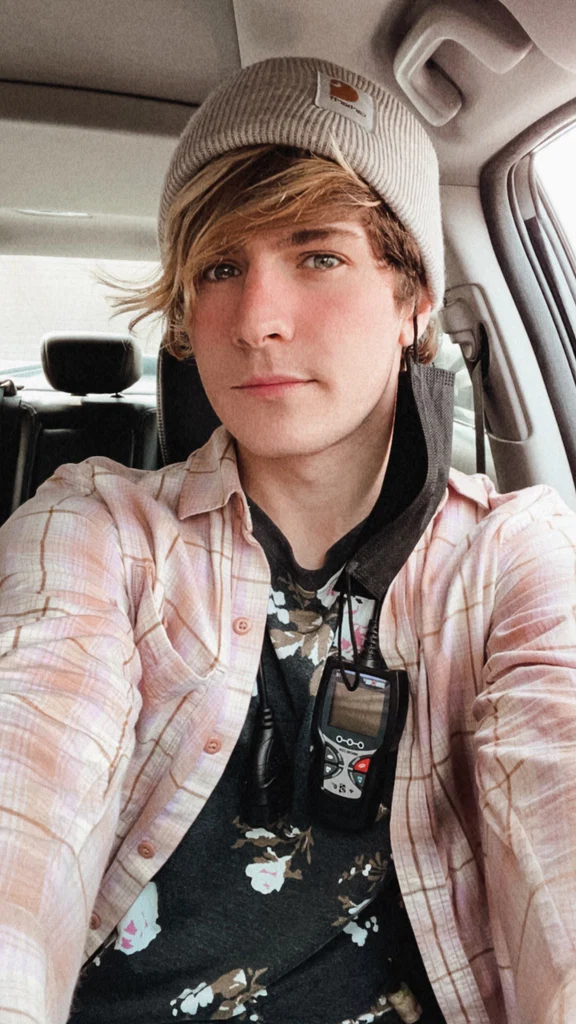 Dylan Stewart's avatar