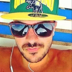 Manuell Sánchez's avatar