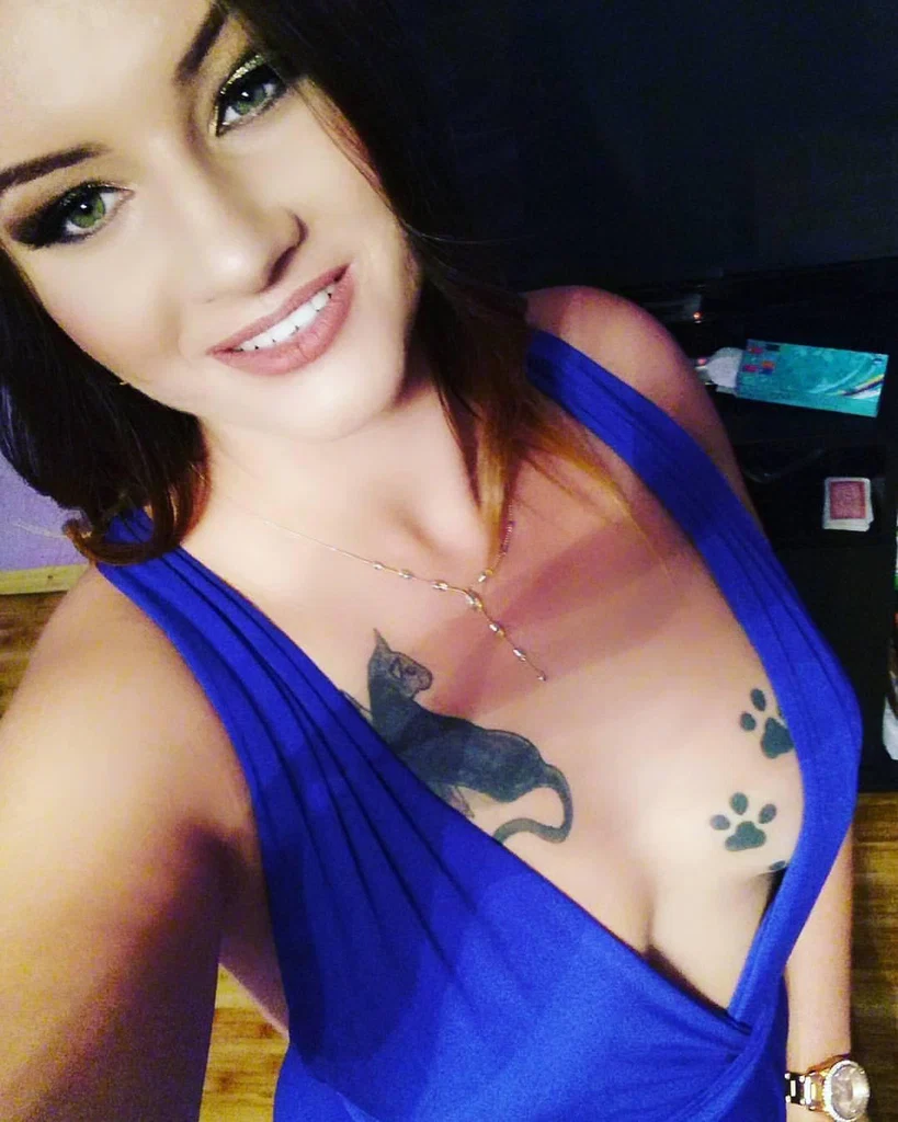 Isabella's avatar