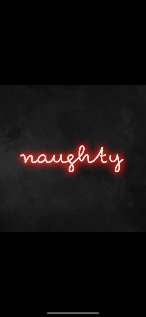 freakylylah profile banner