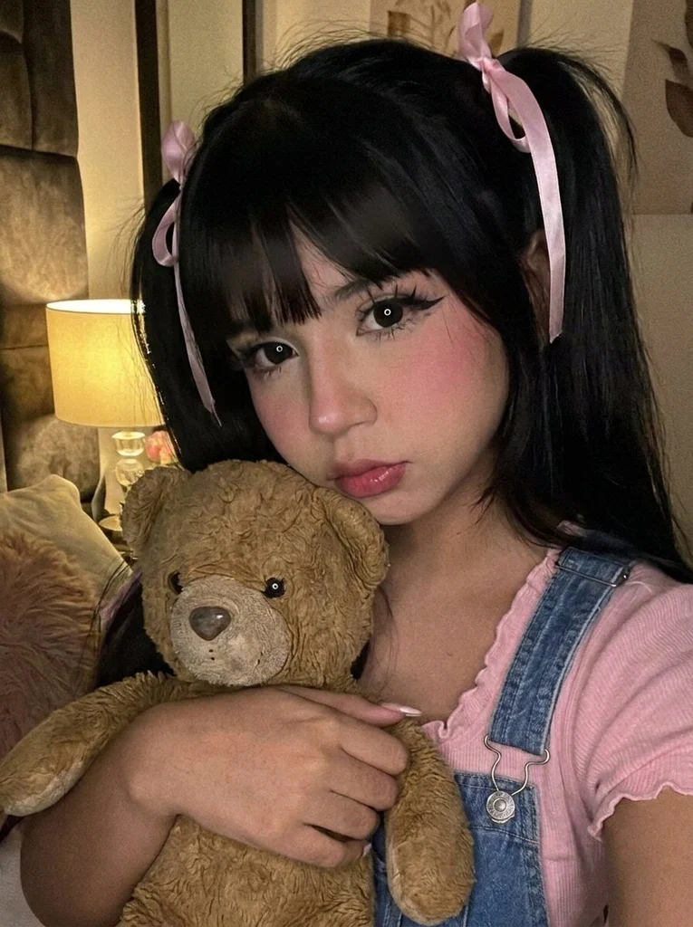 Lisa 🧸