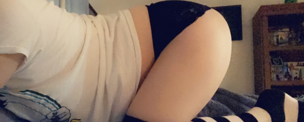 shynerdgirl profile banner