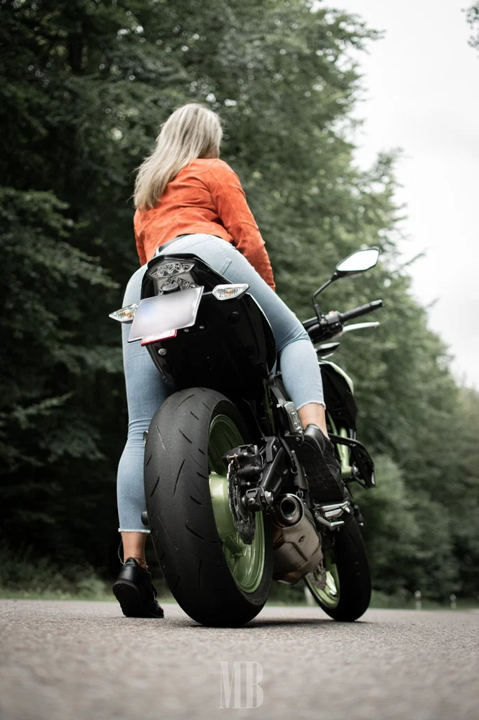 Wild Bikergirl 🔥's avatar