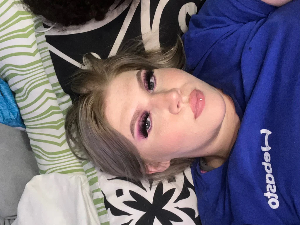 Cici 💋