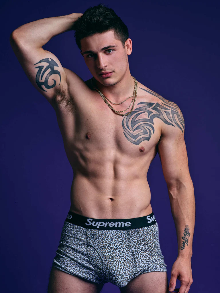 Chase Arcangel's avatar