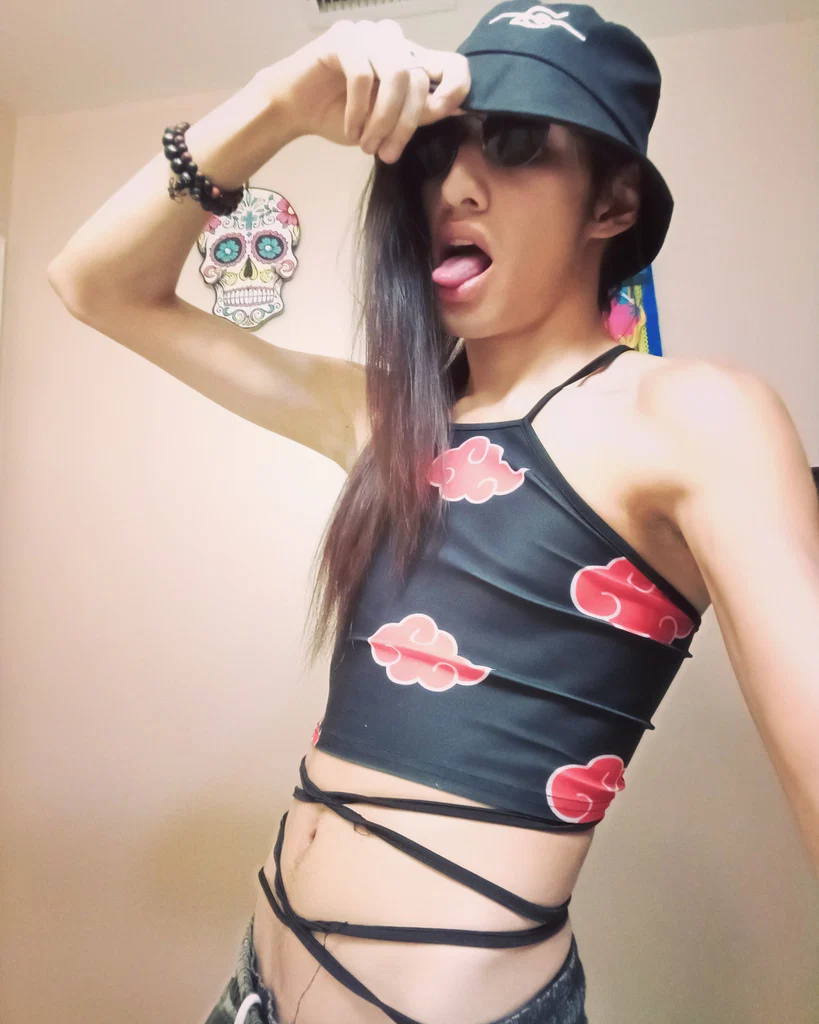 Androgynous babe's avatar