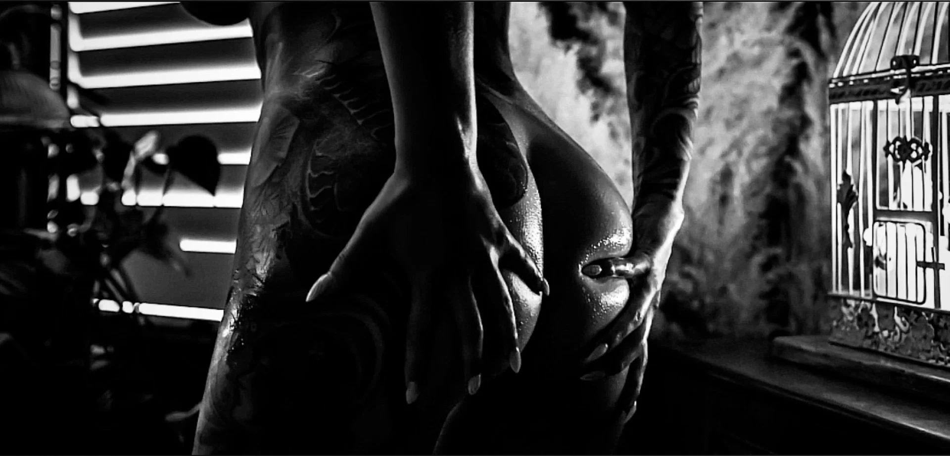 Hel ♡ VIP profile banner