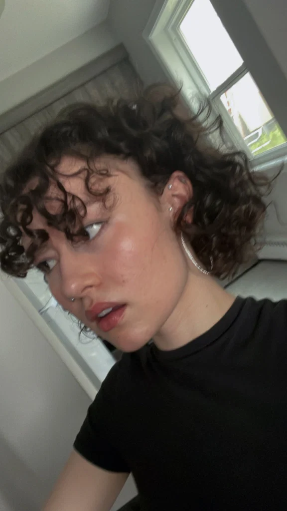 Olivia Ray's avatar