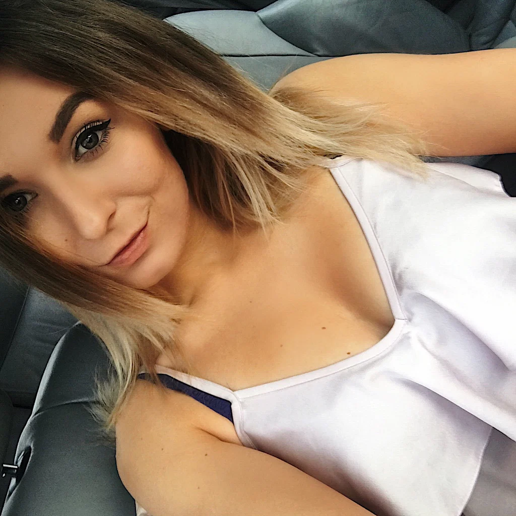 Alice Proskovskaya's avatar