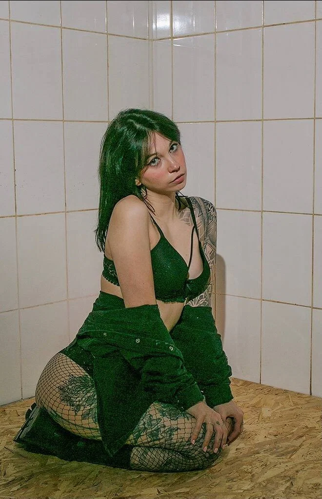 Punk Kira's avatar