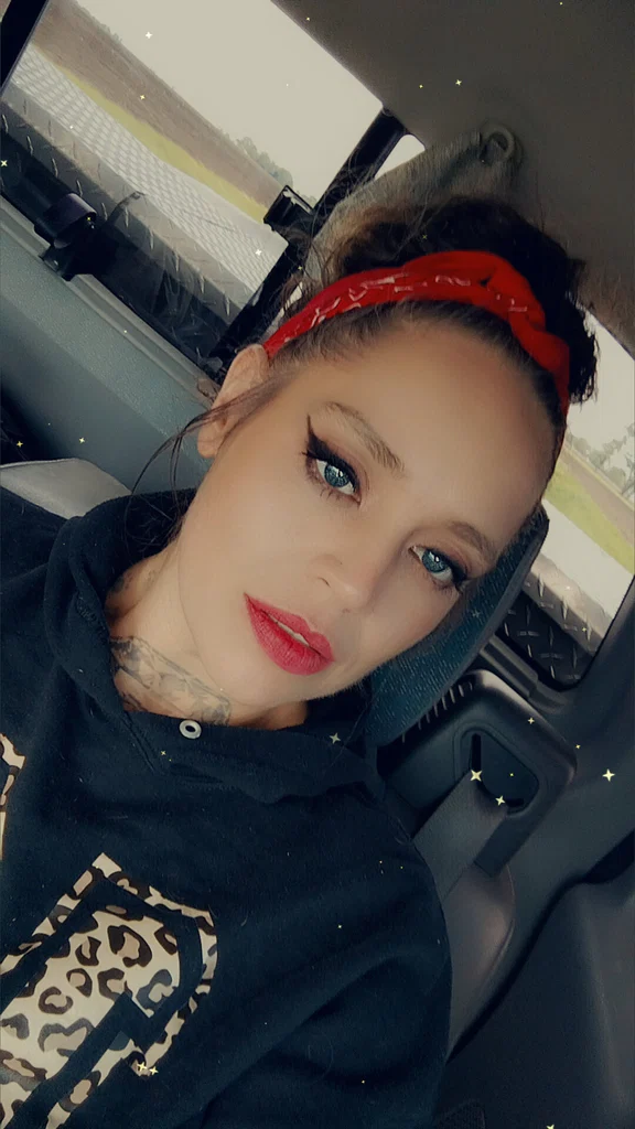 Reyna77's avatar