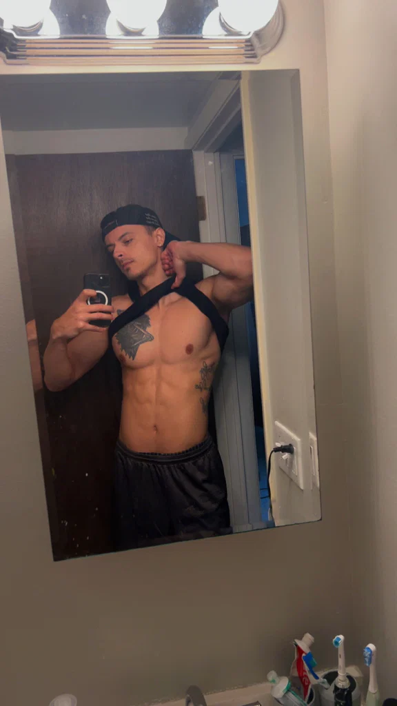 Tommy Strokes's avatar