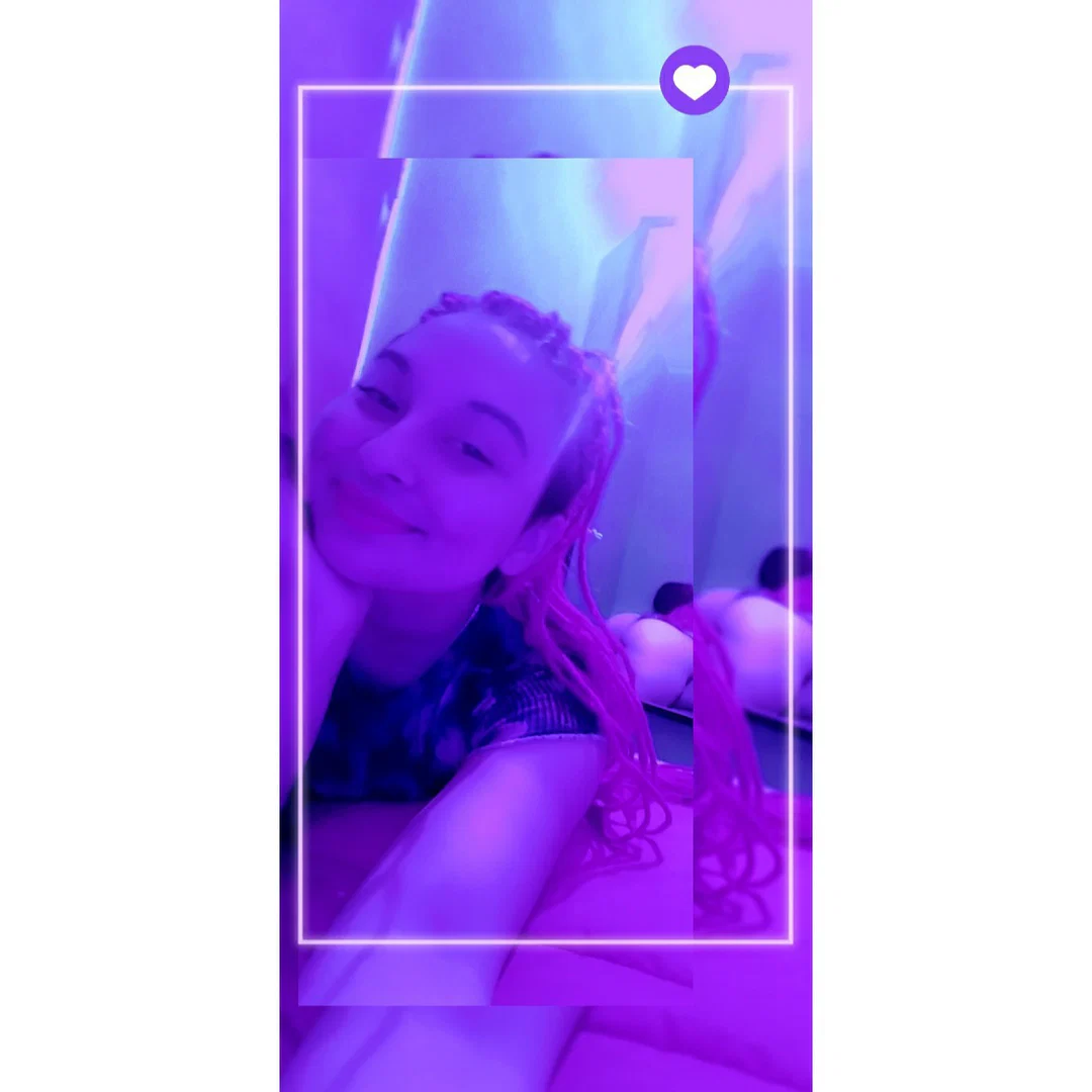 Mikajoy98 profile banner