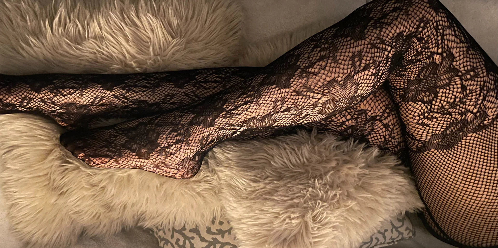 feeturpleasure profile banner