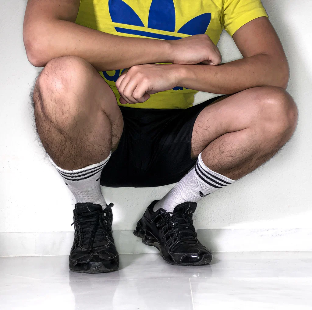 Sneaker Fetish Guy's avatar