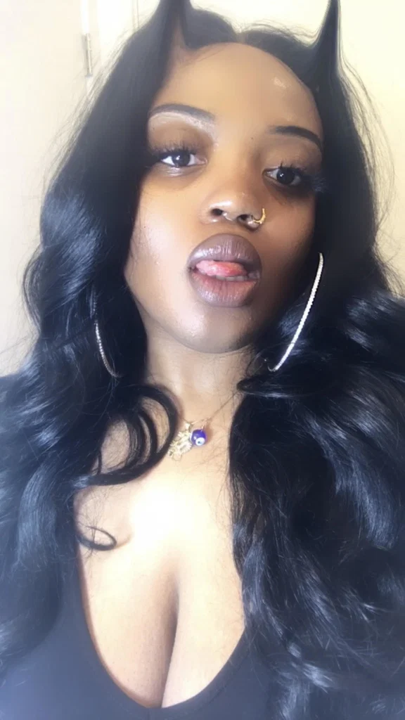 Waste Princess 💕🌙's avatar