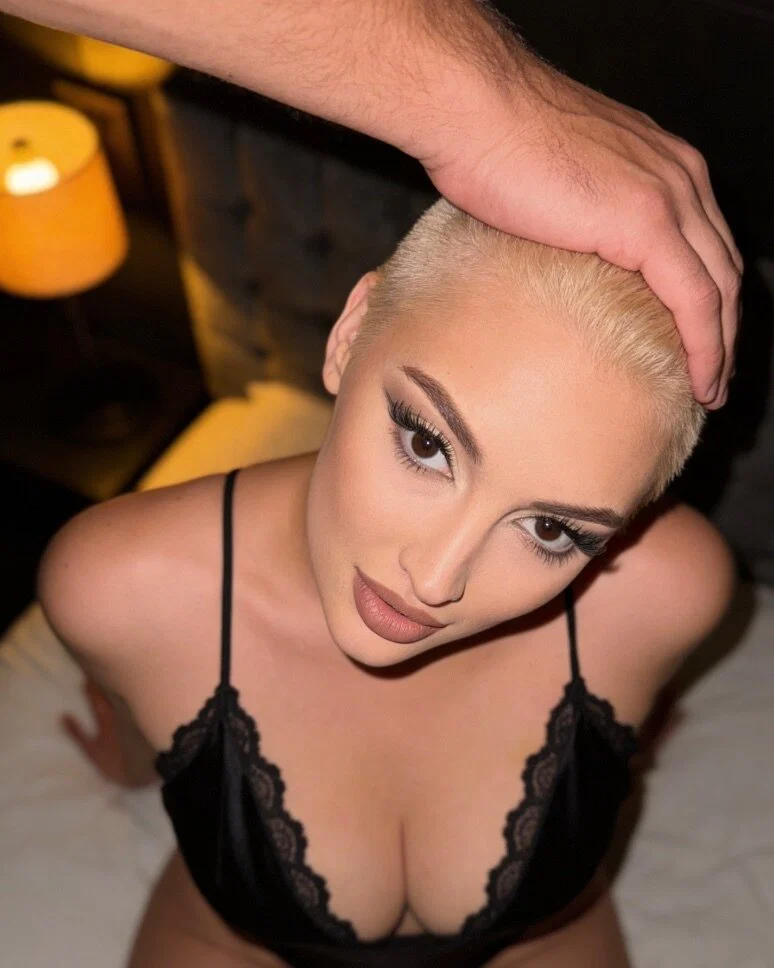 Anna Faith's avatar