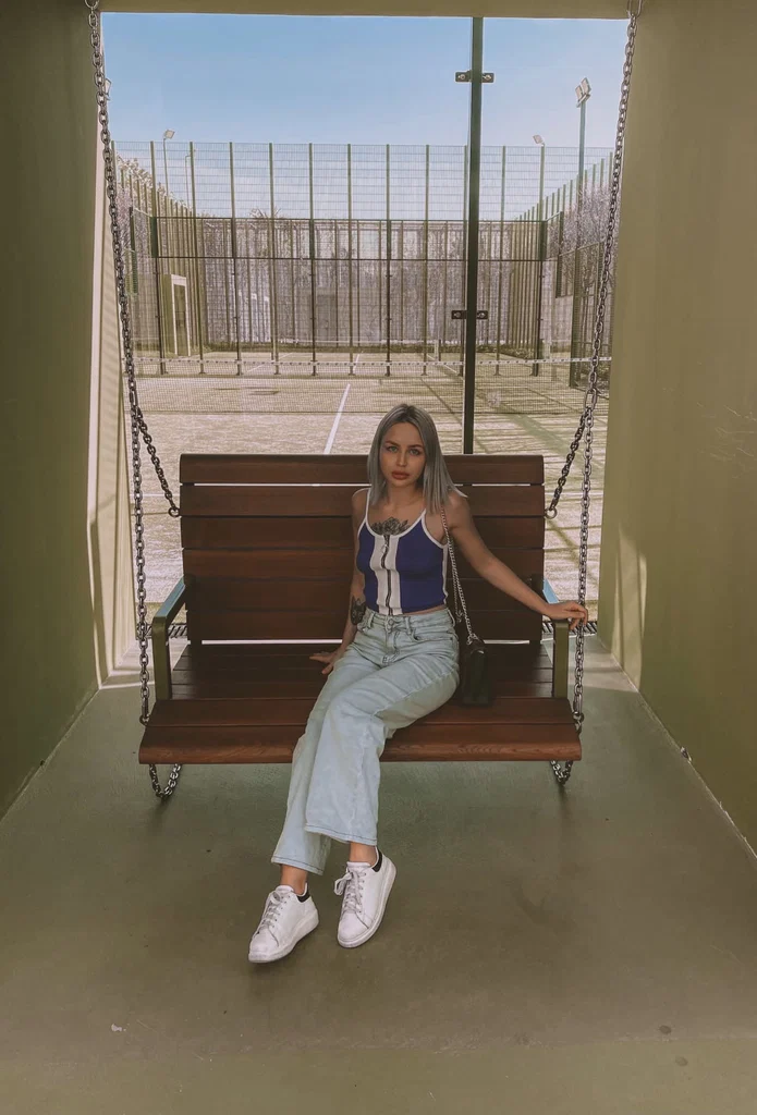 Lana's avatar