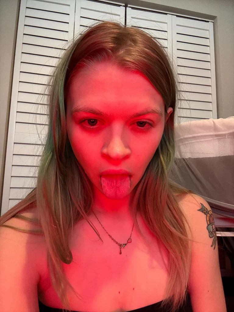 Sabby😛's avatar