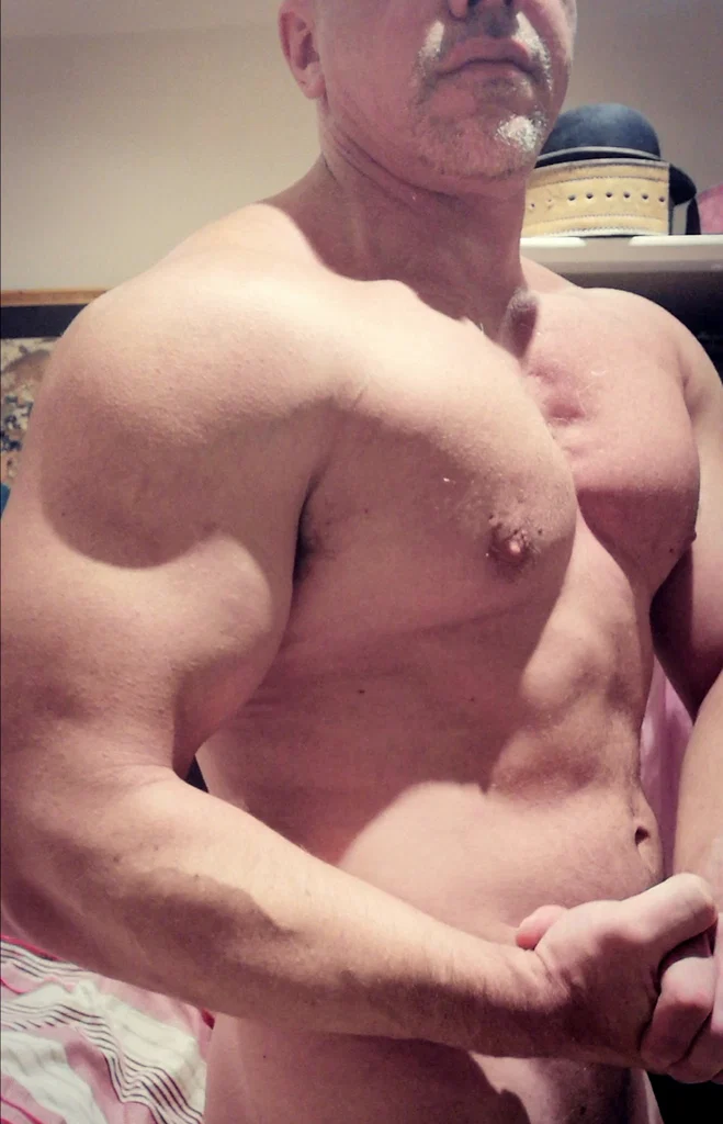 Muscles McDadBod's avatar