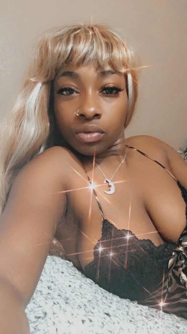 TrinaBanks profile banner
