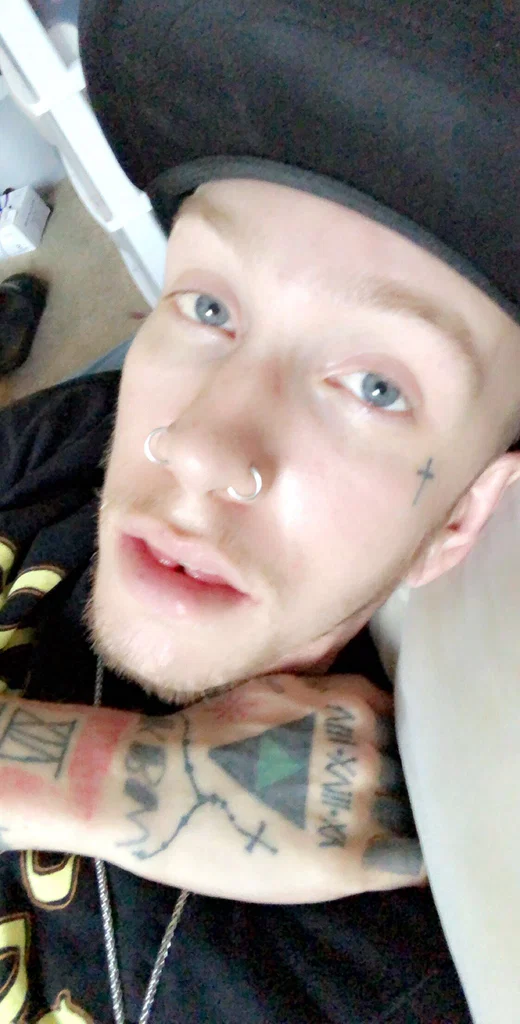 Isaac2tongues's avatar