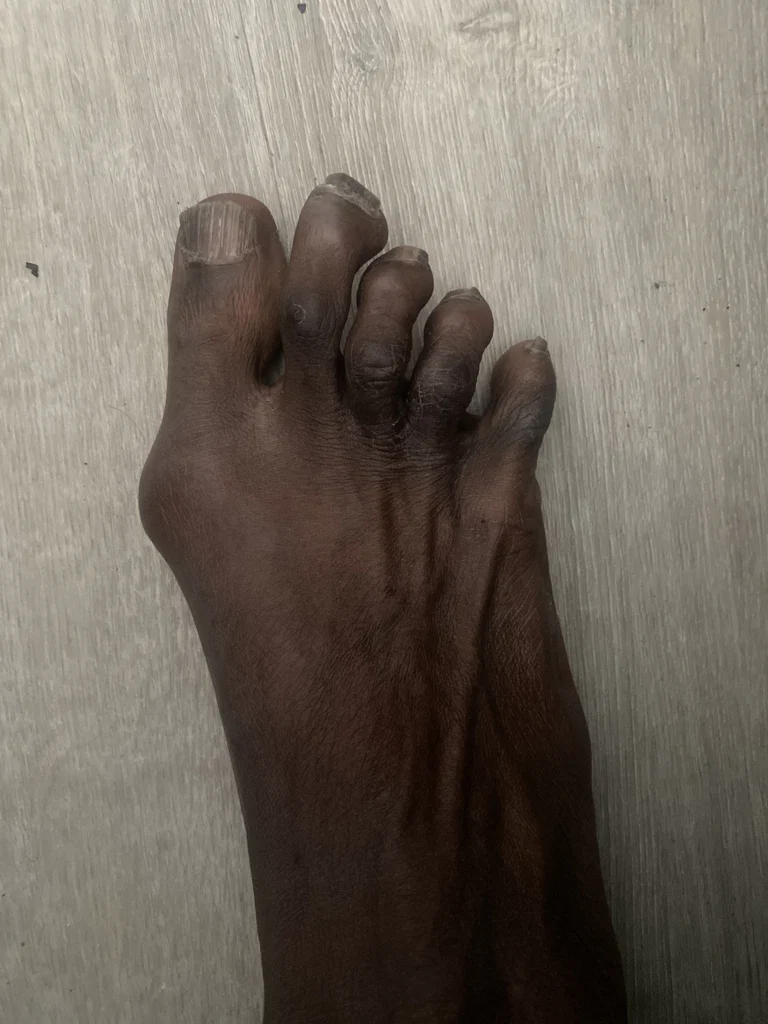 Dee Feet's avatar