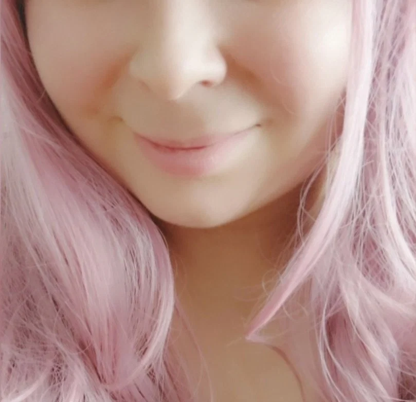 Rosa's avatar