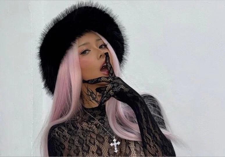 Dariana profile banner
