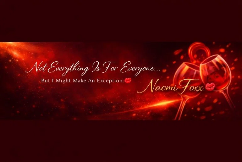 Naomifox🌎🧡 profile banner