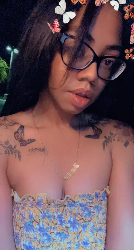 Seductive Bunny 💦's avatar