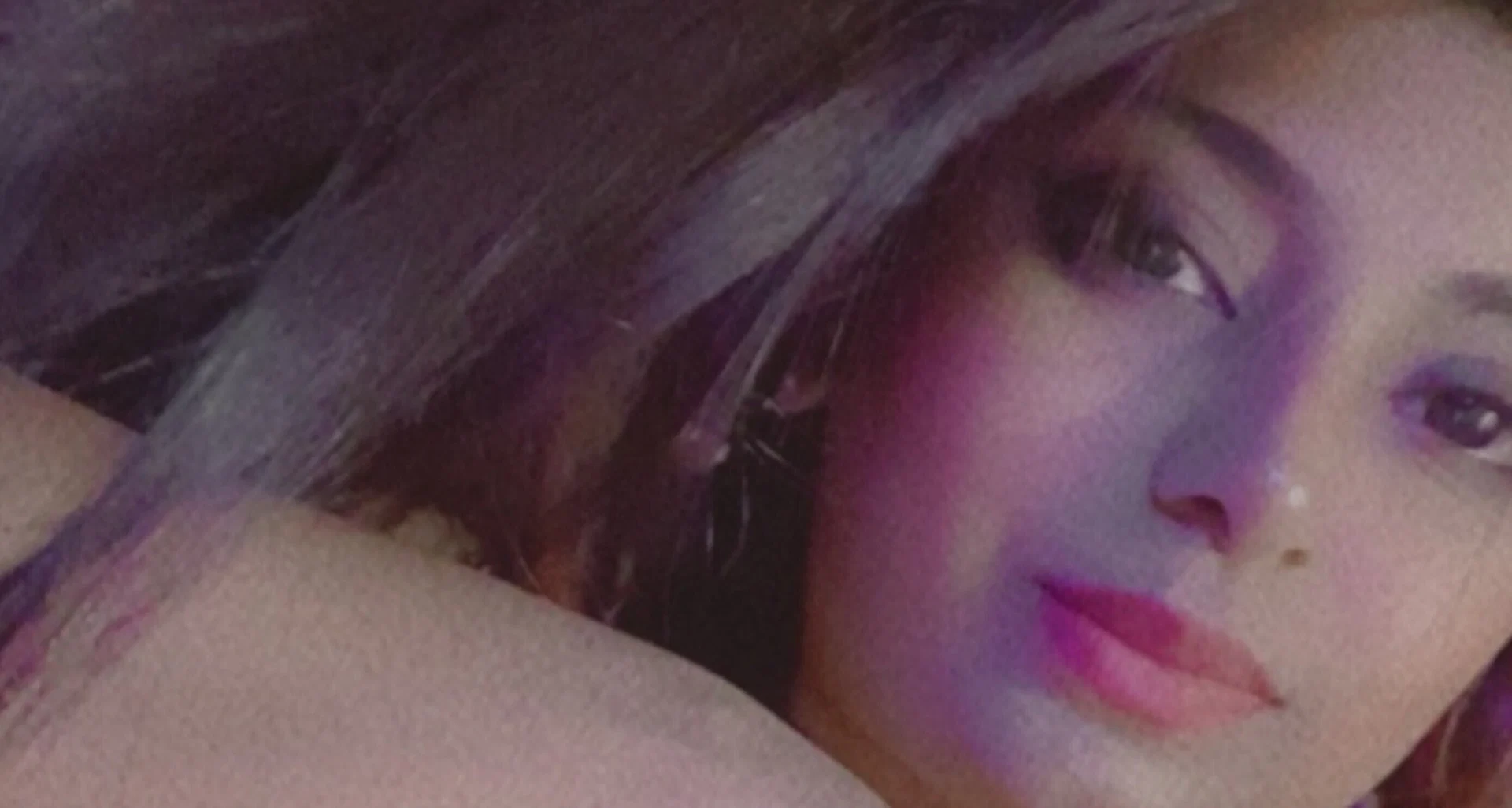 Queen Bella profile banner