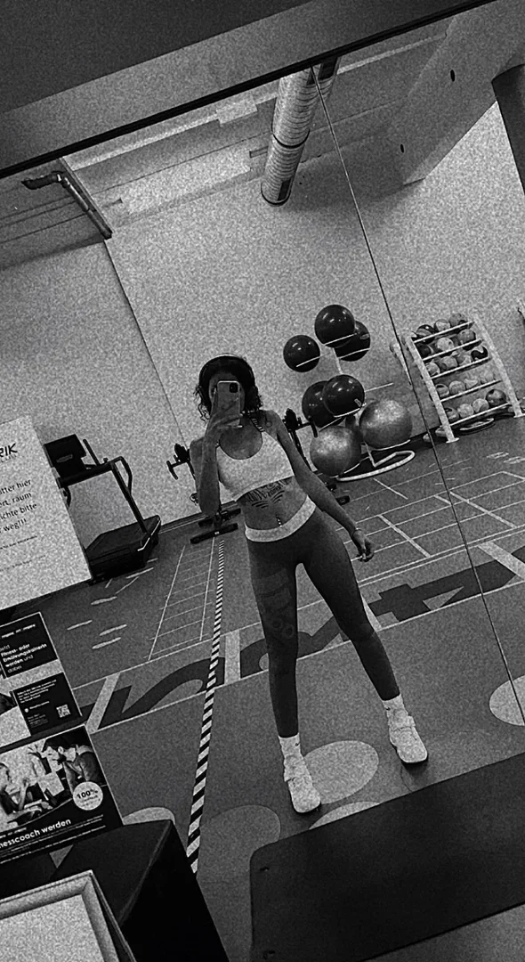 fitnessanddancesurprise profile banner