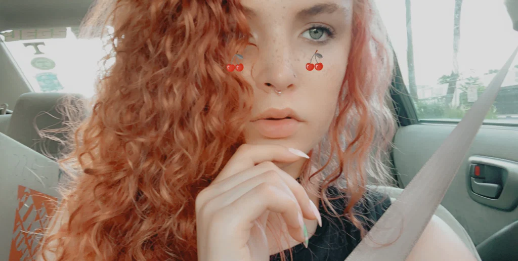 b a b y g i r l's avatar