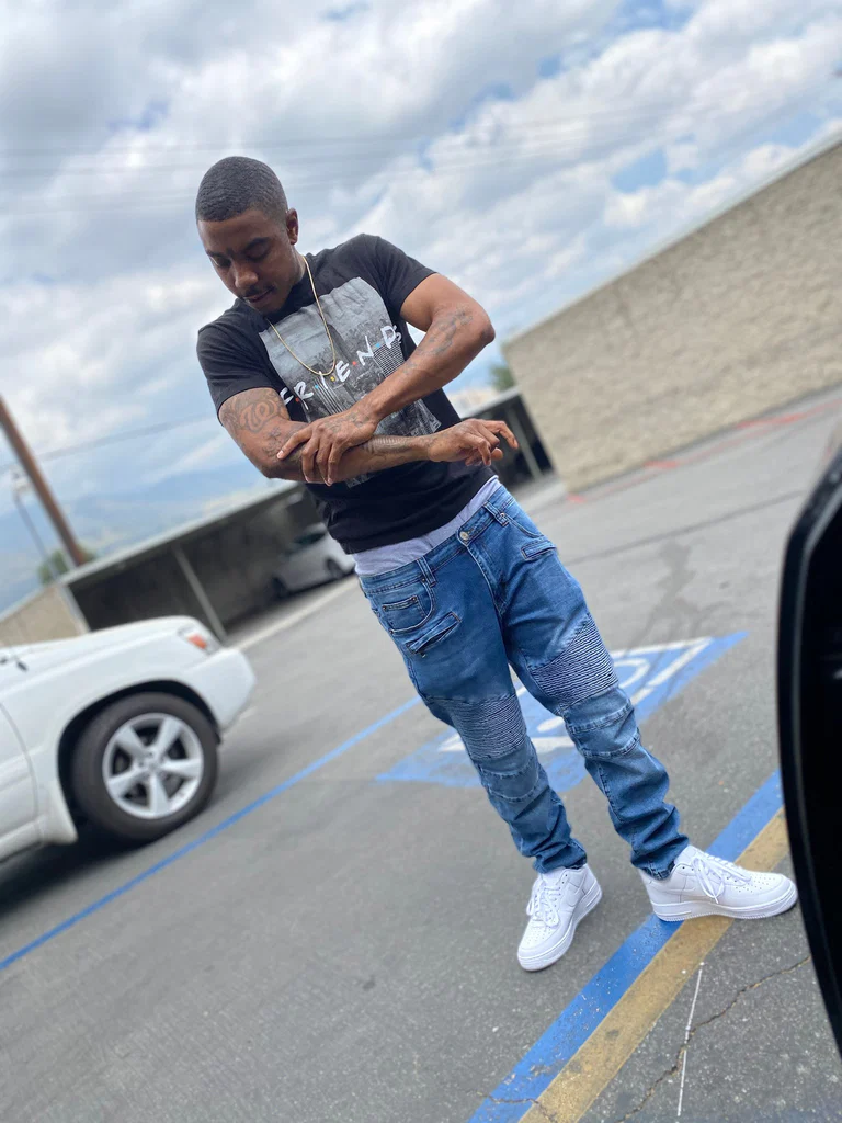 Kano got ruler📏's avatar