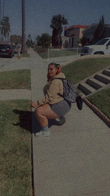SUNNY SMILES's avatar