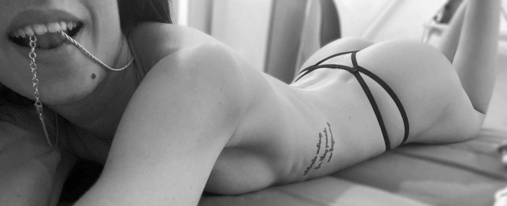 miss grin profile banner