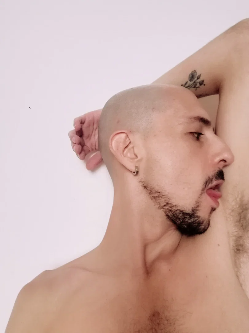 THOMAS RESTREPO profile banner