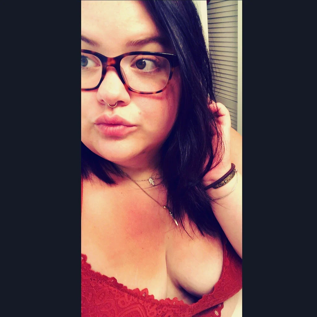 Kiki Autumn's avatar
