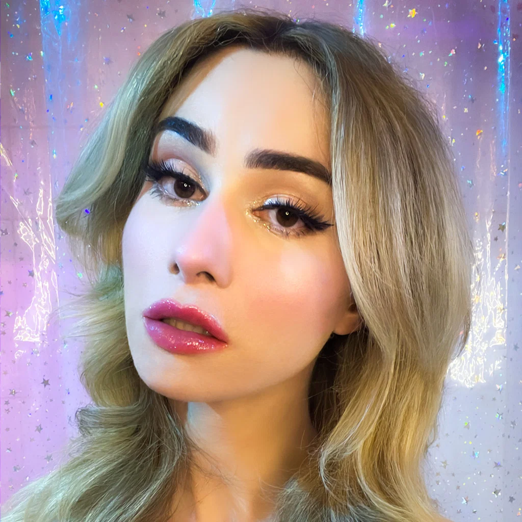 Nova Rose