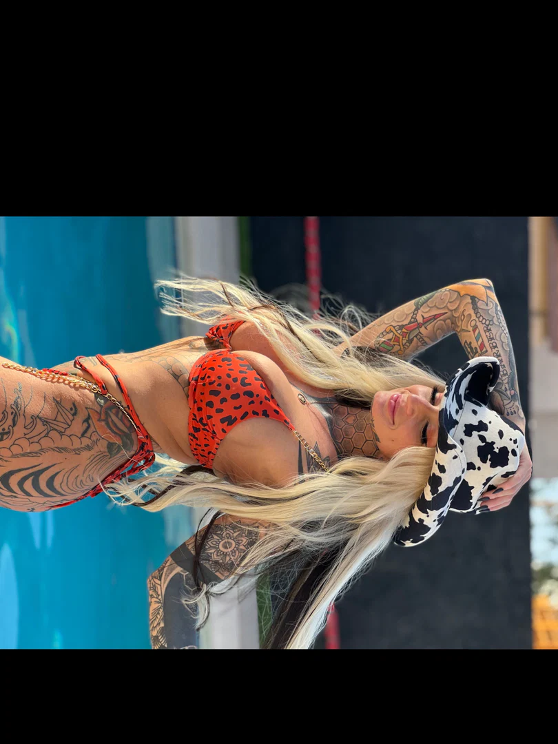 Carissadidit profile banner