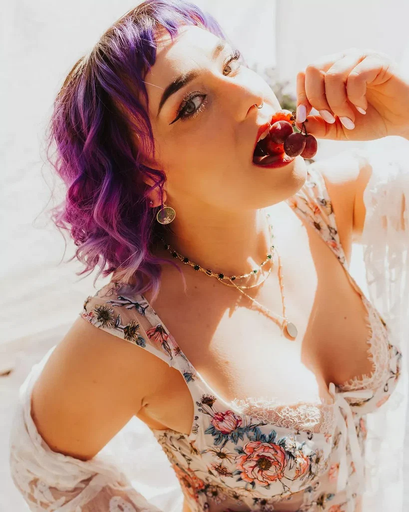 Moriene May's avatar