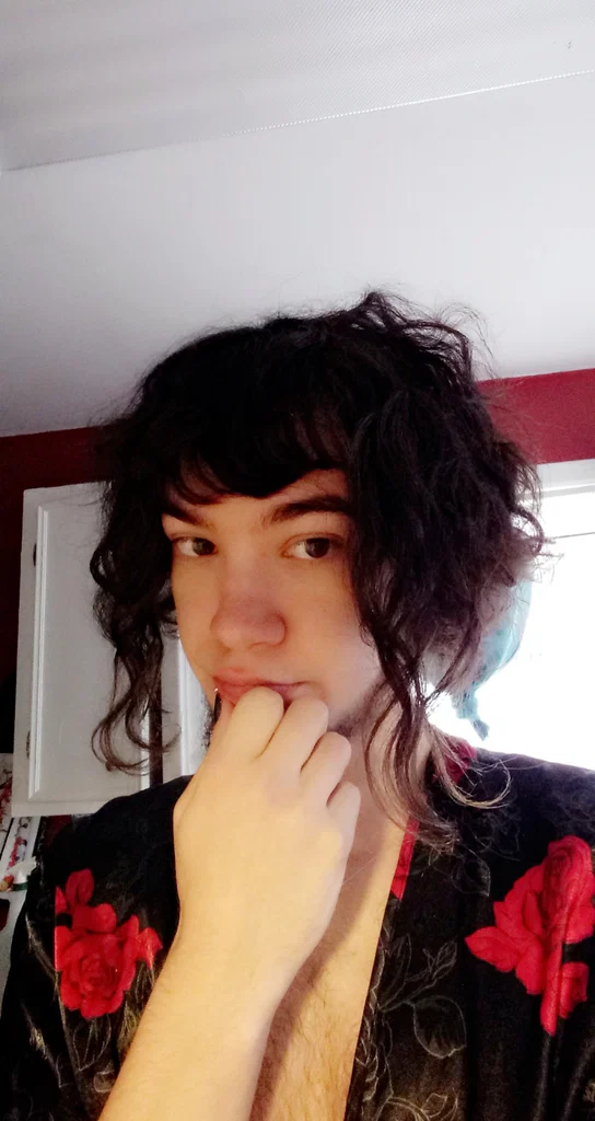 Izzy Fluff's avatar