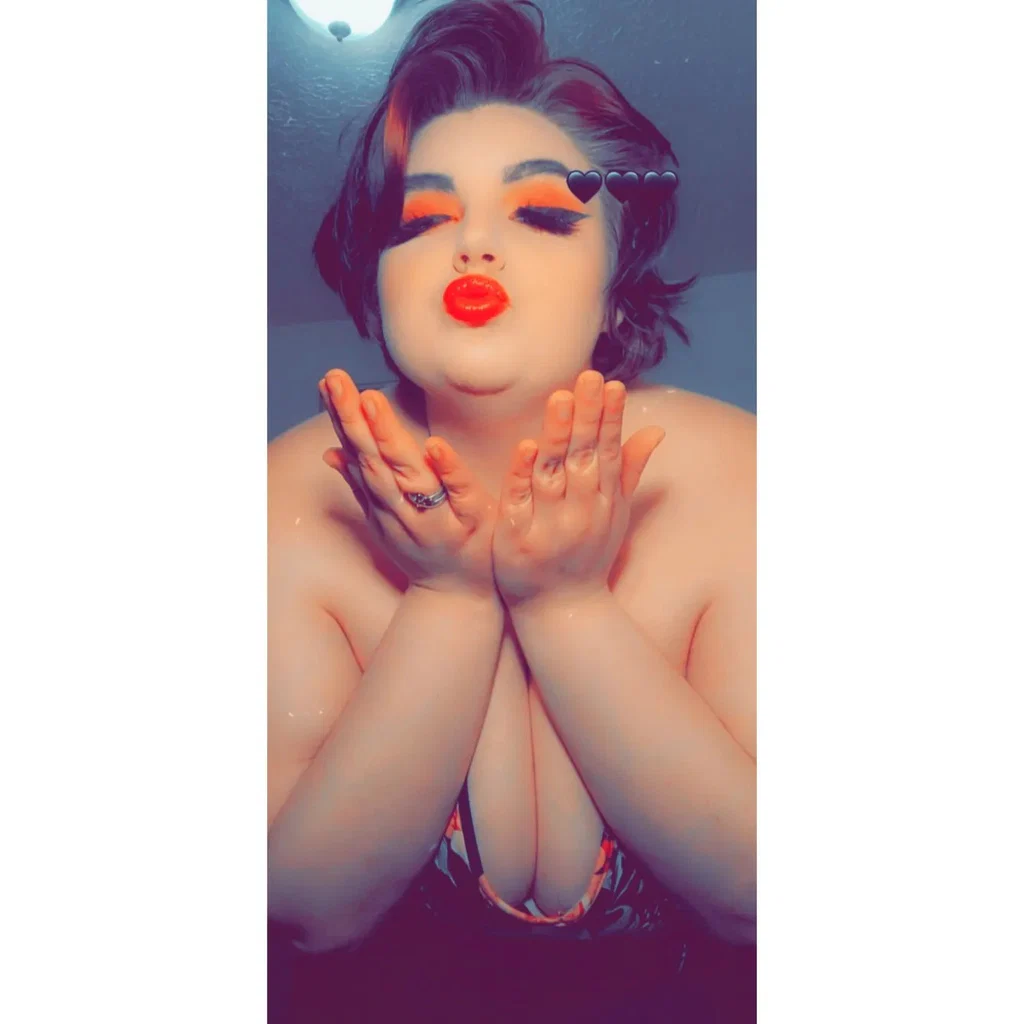 Liz's avatar