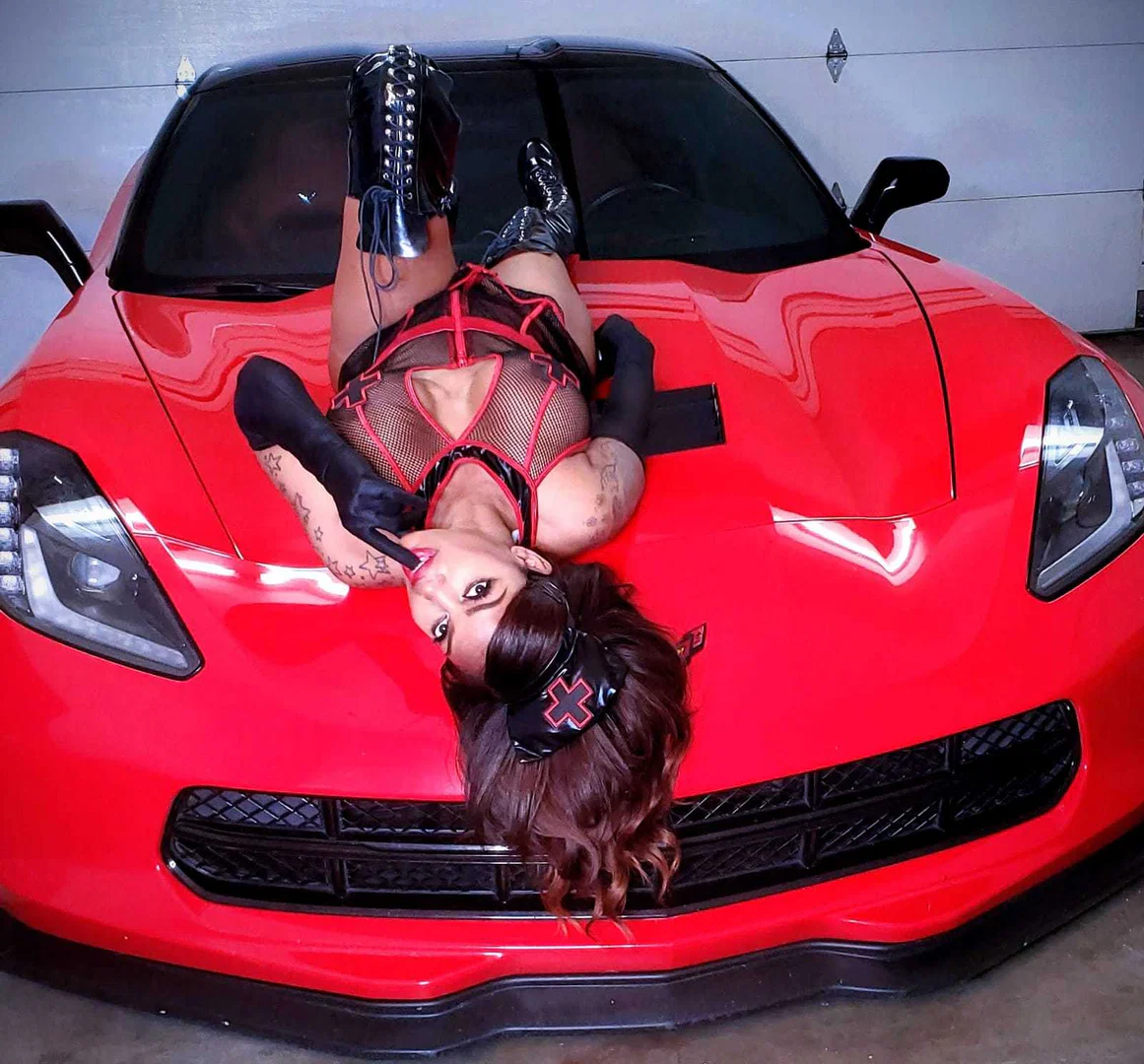 Ravenxxx profile banner